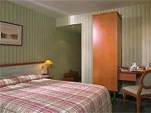 Hotel Ibis Styles Paris Gare De L'Est Tgv