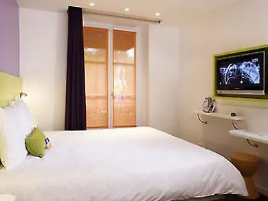 Hotel Ibis Styles Paris Gare De L'Est Tgv 3*,