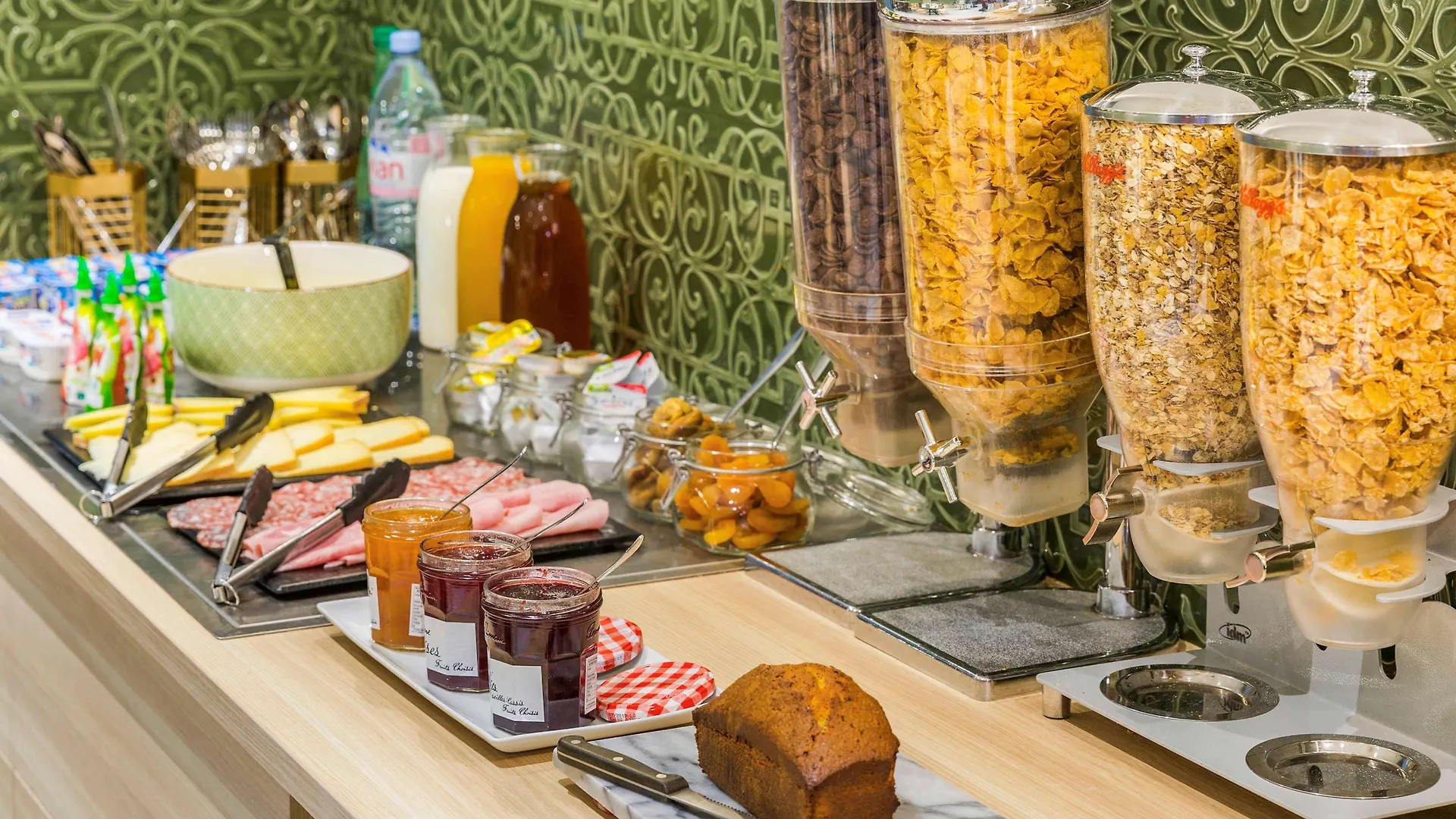 Ibis Styles Paris Gare De L'Est Tgv Hotel